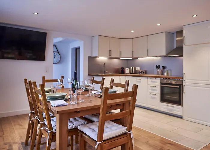 2 Bedroom Mountain View Apartment Interlaken