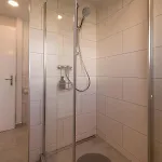2 Bedroom Mountain View 公寓 *