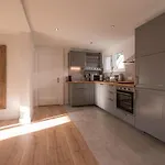 2 Bedroom Mountain View *